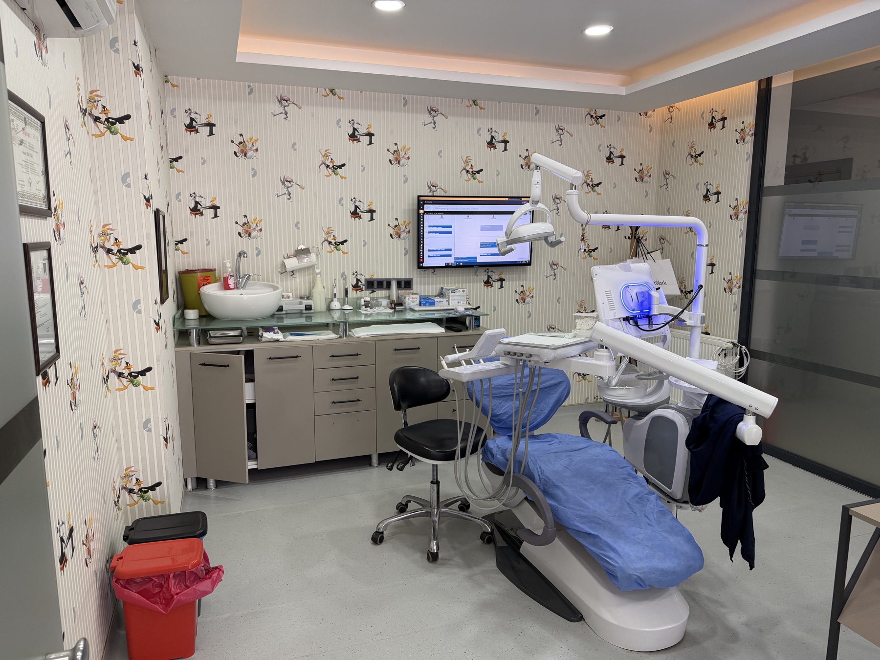 SC PrimeDent kliniğinin iç görünümü